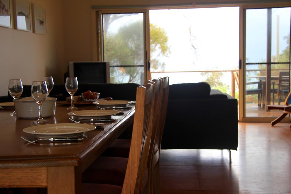 Emu Bay Stay Exterior photo